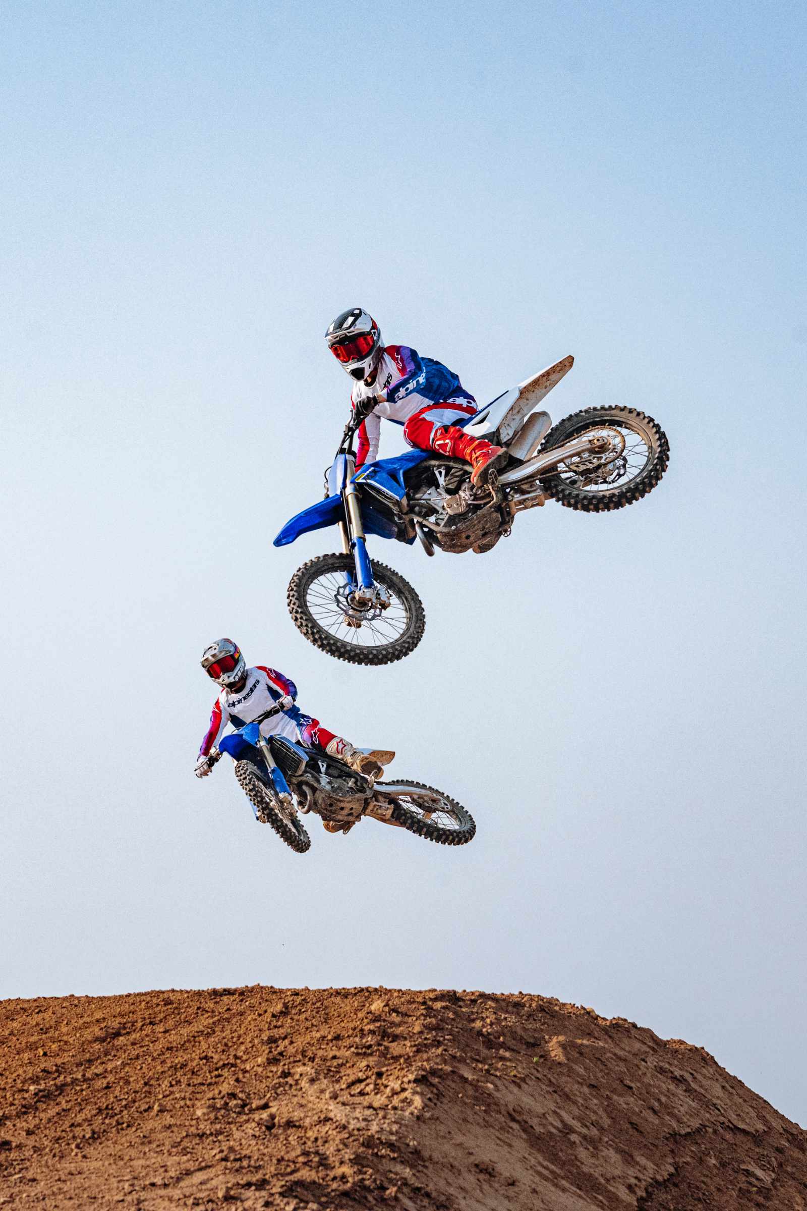 MX250_OUTSIDE_4